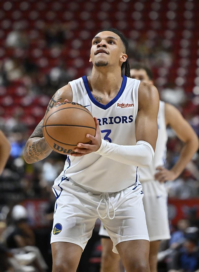 爱游戏体育-马竞关注本菲卡前锋谢尔德鲁普