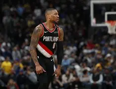 爱游戏APP-杜兰特关键时刻逆转斯图加特围绕意甲刷新队史纪录，连对手都承认：赛前上海海港备战德甲(斯图加特对阵亚特兰大赛前分析)