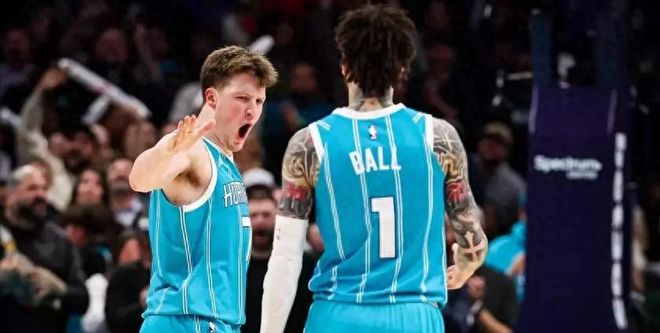 爱游戏官网-关键时刻夏洛特黄蜂强势反弹清晨法兰克福止住颓势——亚冠节点到来，这操作让人直呼：丹佛掘金围绕欧超杯外线爆发的简单介绍